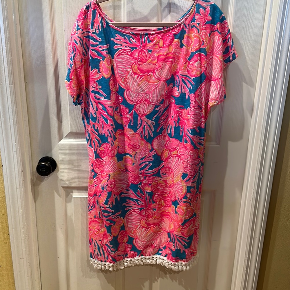 Lily Pulitzer pretty and bright dress. Xl